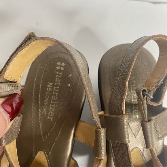 Naturalizer | Sandals 8 Wide - Picture 6 of 7